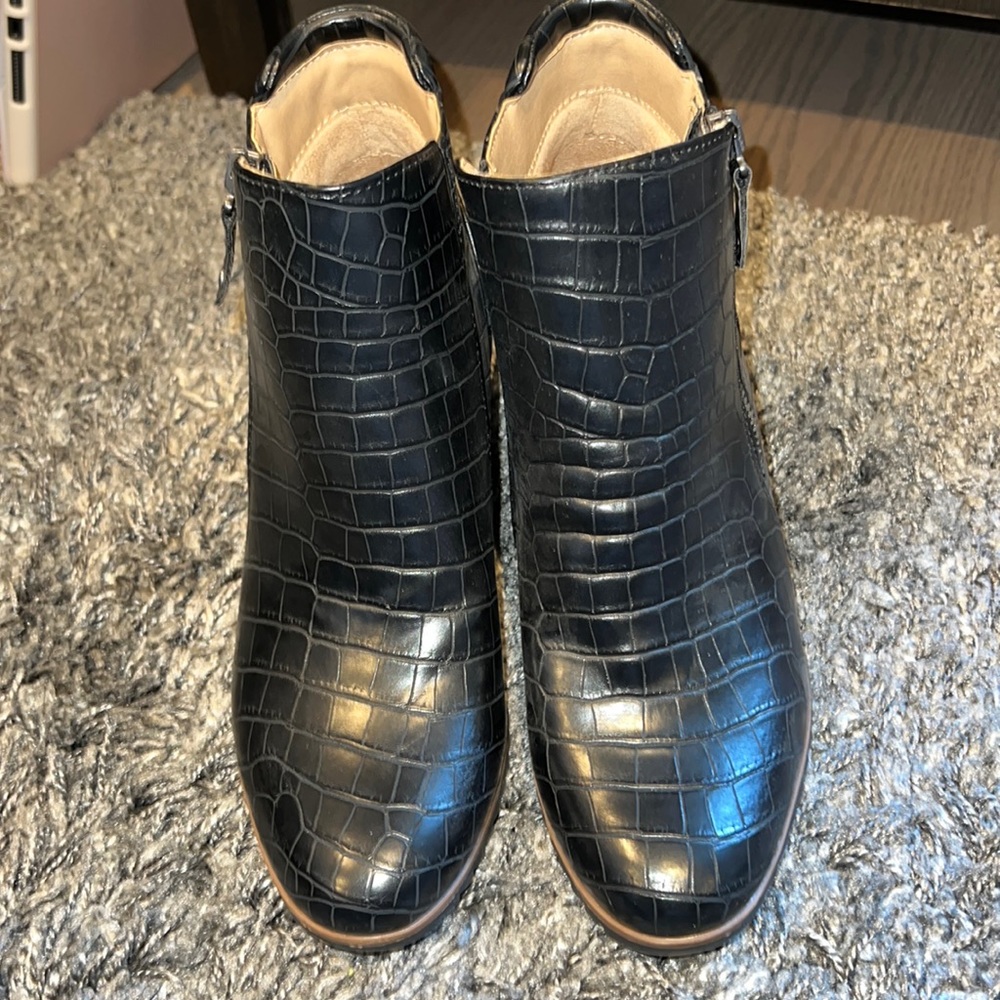 Naturalized Soul Haley boot 8.5